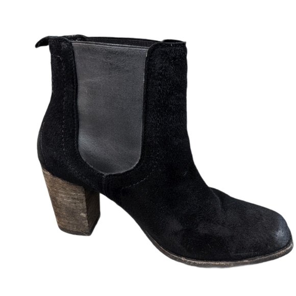 Trask Vaden Italian Oiled Suede Chelsea Boot - Picture 5 of 10